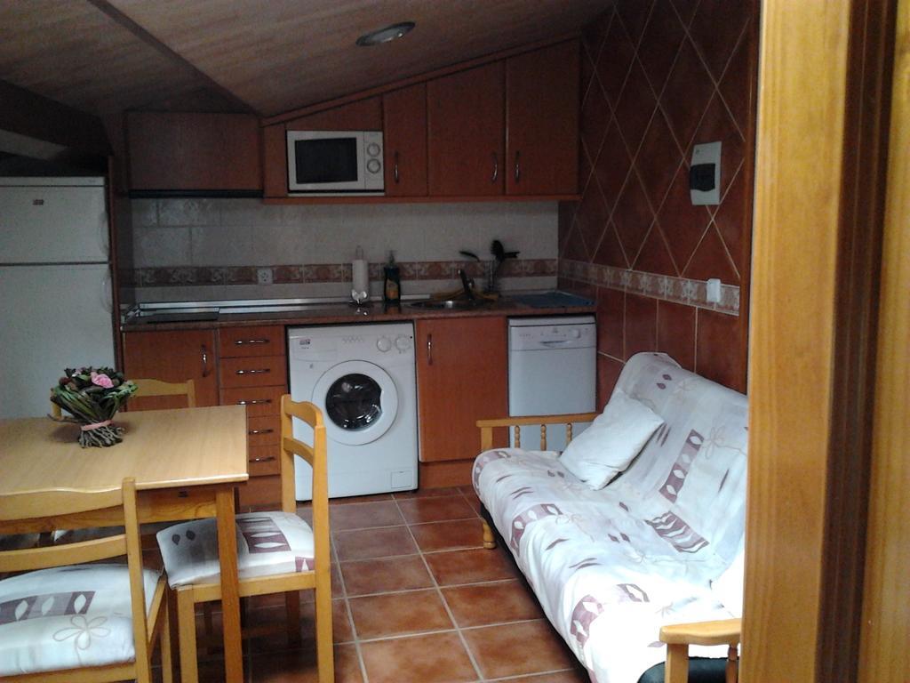 La Ontina Apartment La Puebla De Valverde Room photo